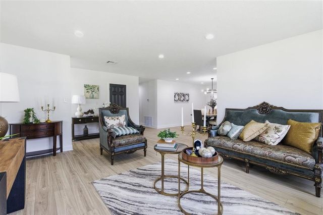 602 Lockwood Court, Lake Charles, LA 70605