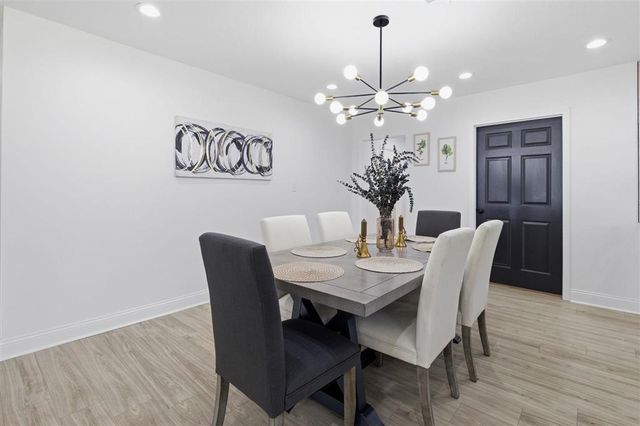 602 Lockwood Court, Lake Charles, LA 70605