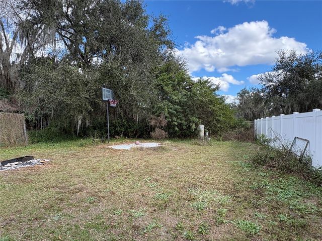 414 S WIGGINS ROAD, Plant City, FL 33566