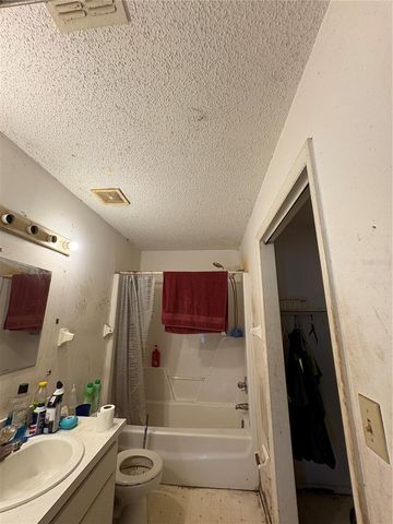 414 S WIGGINS ROAD, Plant City, FL 33566