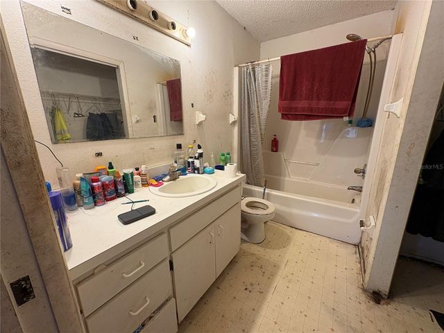 414 S WIGGINS ROAD, Plant City, FL 33566