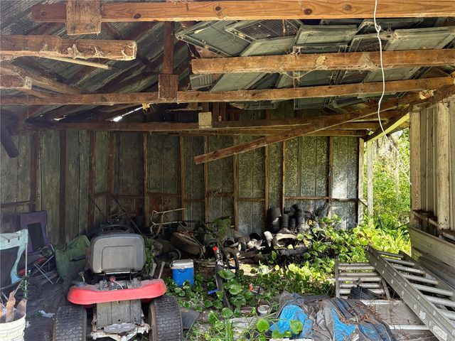 414 S WIGGINS ROAD, Plant City, FL 33566