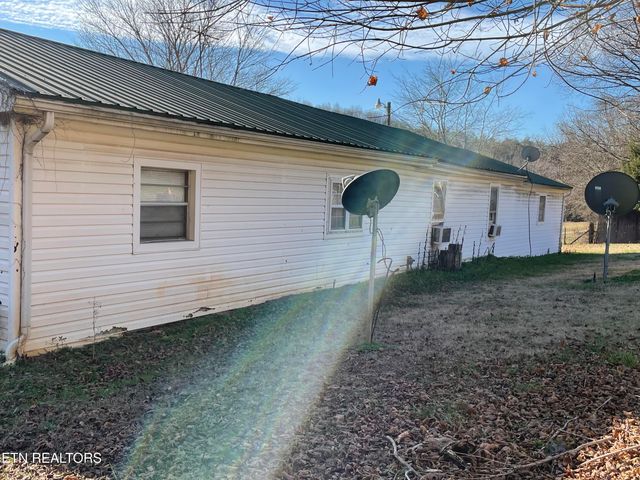 181 Big Creek Rd, Madisonville, TN 37354