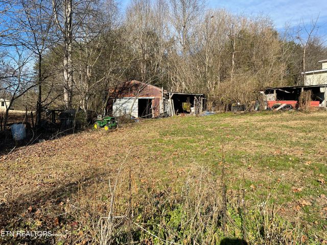 181 Big Creek Rd, Madisonville, TN 37354