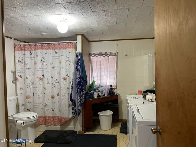 181 Big Creek Rd, Madisonville, TN 37354