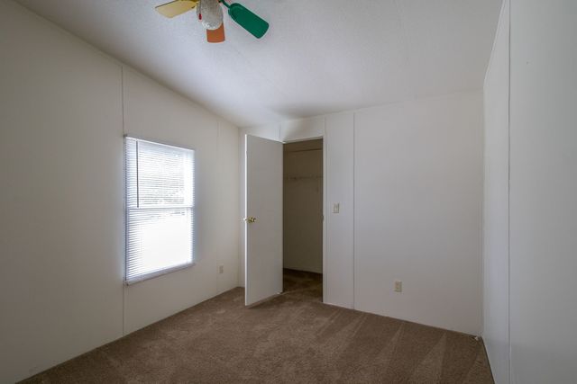 6527 Blue Water Court, Granbury, TX 76049