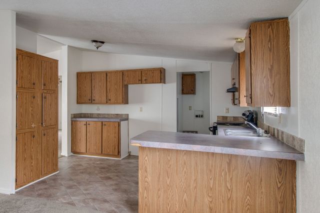 6527 Blue Water Court, Granbury, TX 76049