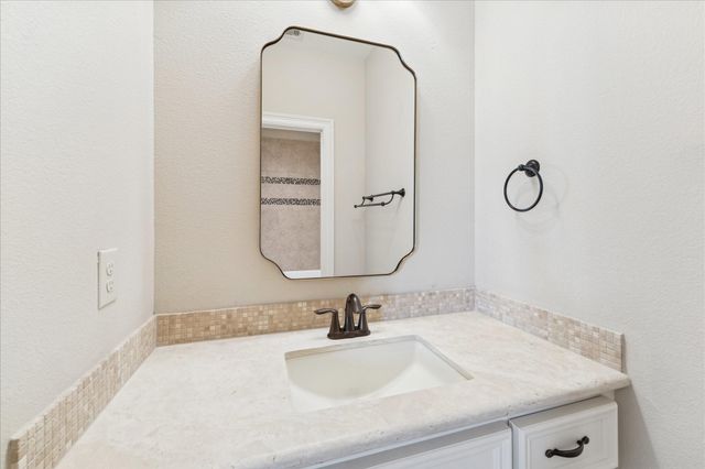 1510 Latexo Drive, Houston, TX 77018