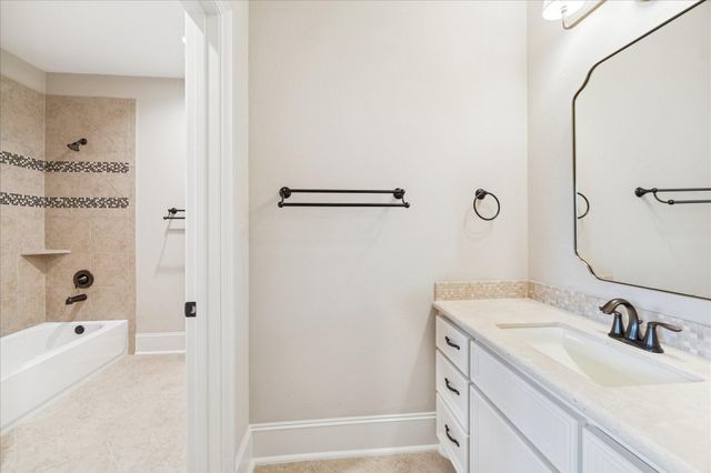 1510 Latexo Drive, Houston, TX 77018