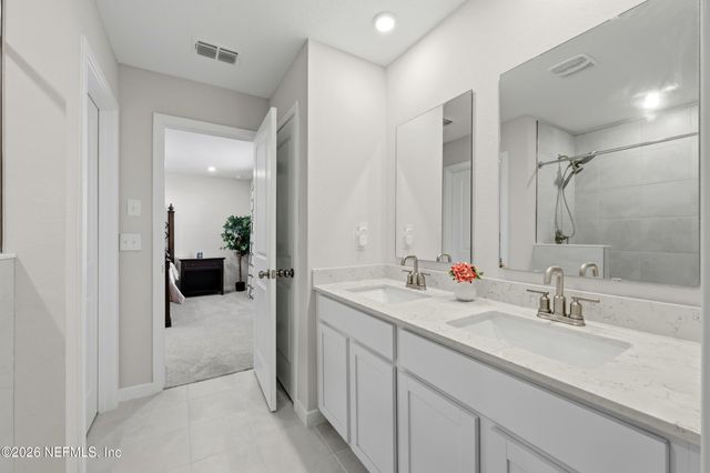 14742 CASHEW Avenue, Jacksonville, FL 32218