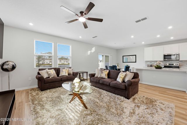 14742 CASHEW Avenue, Jacksonville, FL 32218