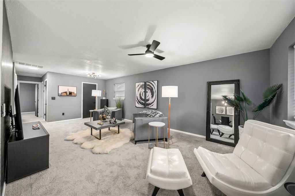 1119 Berwyck Drive, Moore, OK 73160