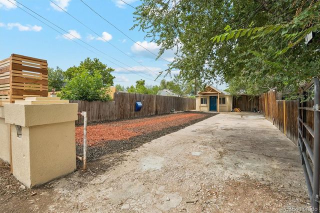 937 S Vrain Street, Denver, CO 80219