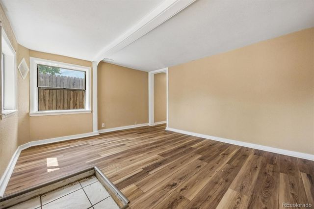 937 S Vrain Street, Denver, CO 80219
