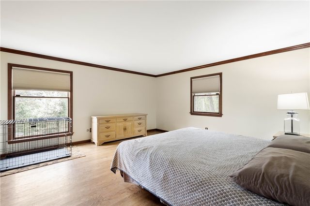 507 Buttermilk Ln, Bradford Woods, PA 15015