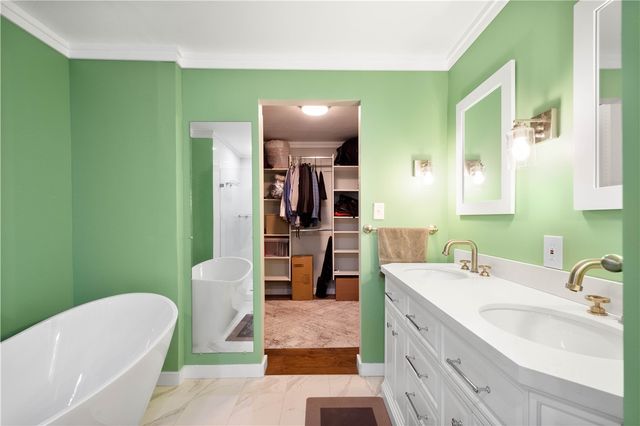 507 Buttermilk Ln, Bradford Woods, PA 15015