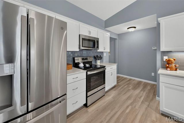 2009 White Branch Drive, St Paul, MO 63366
