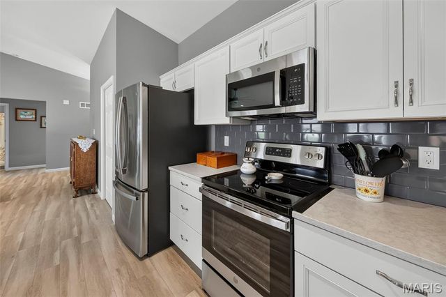 2009 White Branch Drive, St Paul, MO 63366