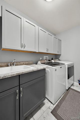 2009 White Branch Drive, St Paul, MO 63366