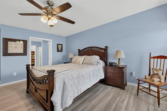 2009 White Branch Drive, St Paul, MO 63366