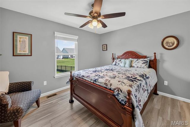 2009 White Branch Drive, St Paul, MO 63366