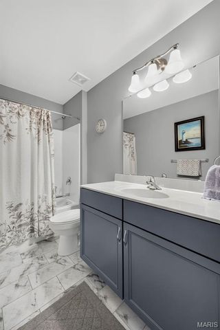 2009 White Branch Drive, St Paul, MO 63366