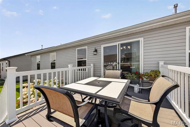 2009 White Branch Drive, St Paul, MO 63366