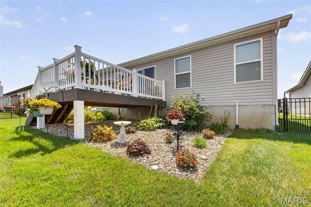 2009 White Branch Drive, St Paul, MO 63366