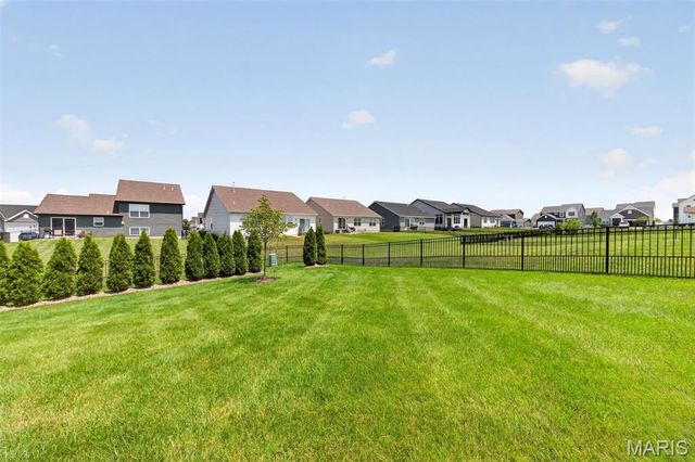 2009 White Branch Drive, St Paul, MO 63366