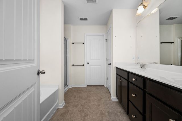 2505 Miranda Dr, Murfreesboro, TN 37128