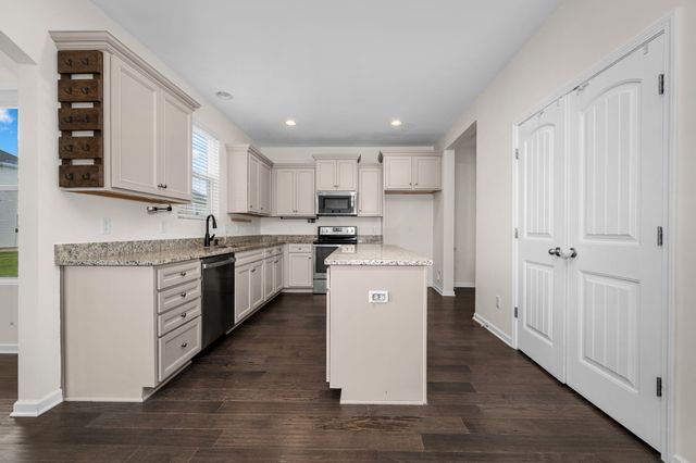 2505 Miranda Dr, Murfreesboro, TN 37128