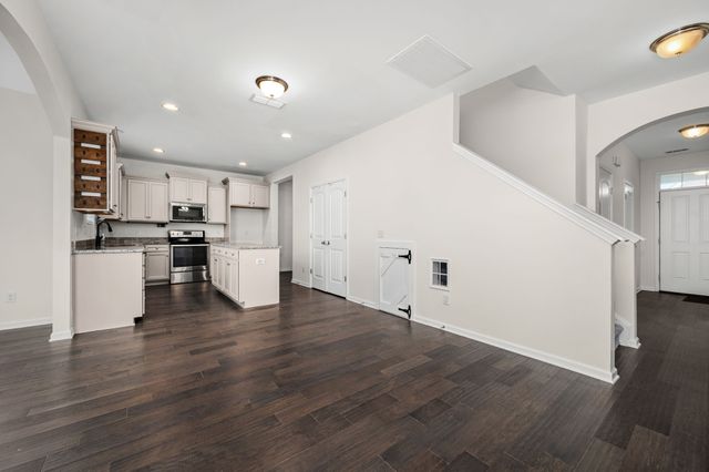 2505 Miranda Dr, Murfreesboro, TN 37128