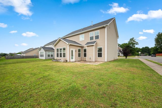 2505 Miranda Dr, Murfreesboro, TN 37128