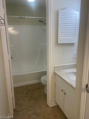 114 Cedar Cove Lane, Winston-salem, NC 27104