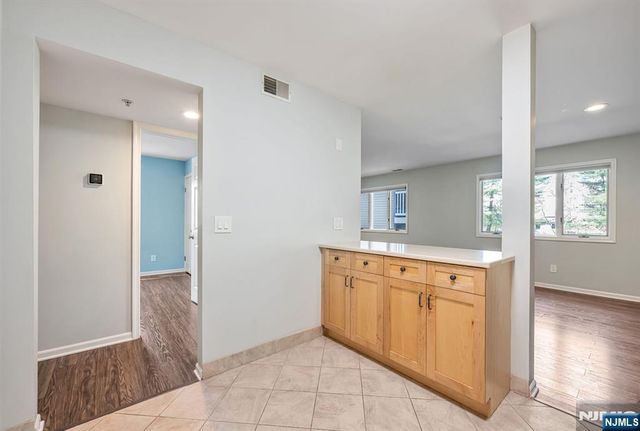 218 Orchard Park, Allendale, NJ 07401