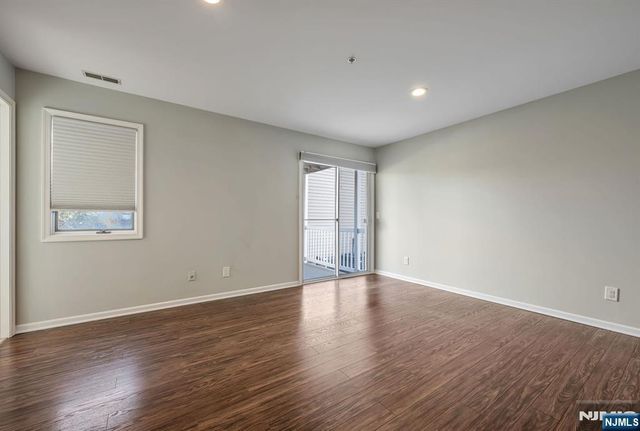 218 Orchard Park, Allendale, NJ 07401