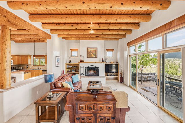 11 Pulitzer Trail D, Santa Fe, NM 87506