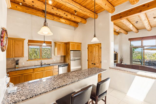 11 Pulitzer Trail D, Santa Fe, NM 87506
