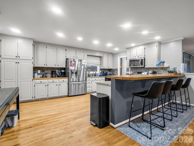 353 Country Club Road, Shelby, NC 28150