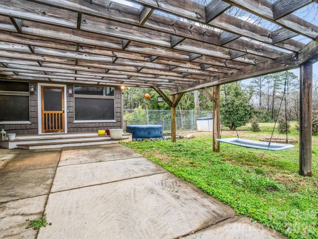 353 Country Club Road, Shelby, NC 28150