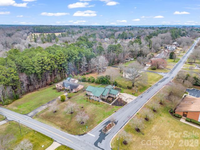 353 Country Club Road, Shelby, NC 28150