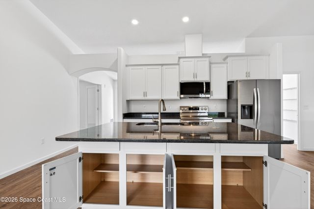 1098 Big Horn Circle NW, Palm Bay, FL 32907