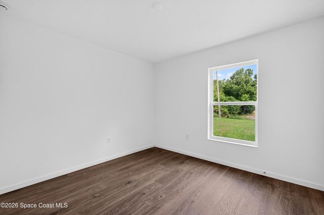 1098 Big Horn Circle NW, Palm Bay, FL 32907