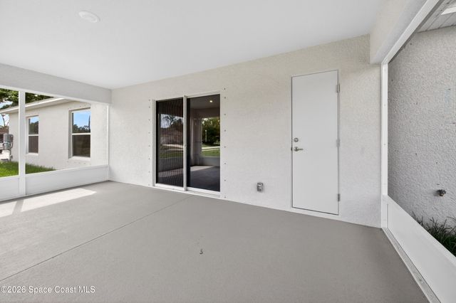 1098 Big Horn Circle NW, Palm Bay, FL 32907