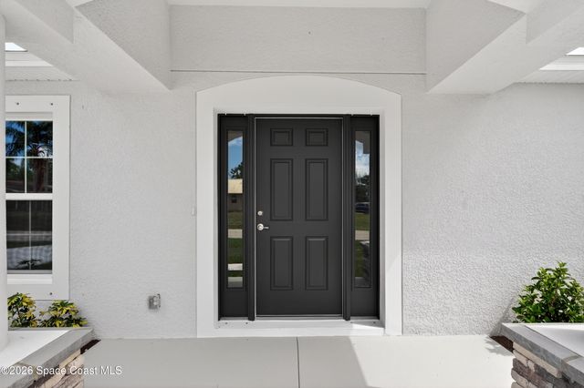 1098 Big Horn Circle NW, Palm Bay, FL 32907