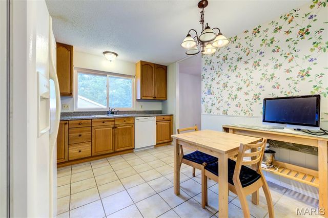 12798 Highstone Drive, Unincorporated, MO 63146