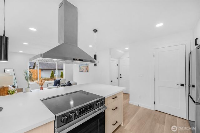 1602 Baker Ave #B, Everett, WA 98201