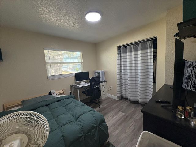 3932 MIDDLESEX PLACE, Sarasota, FL 34241