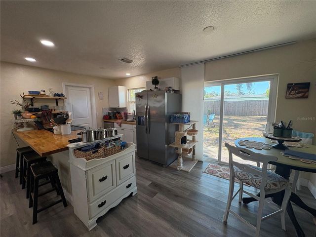 3932 MIDDLESEX PLACE, Sarasota, FL 34241