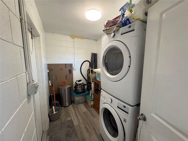 3932 MIDDLESEX PLACE, Sarasota, FL 34241